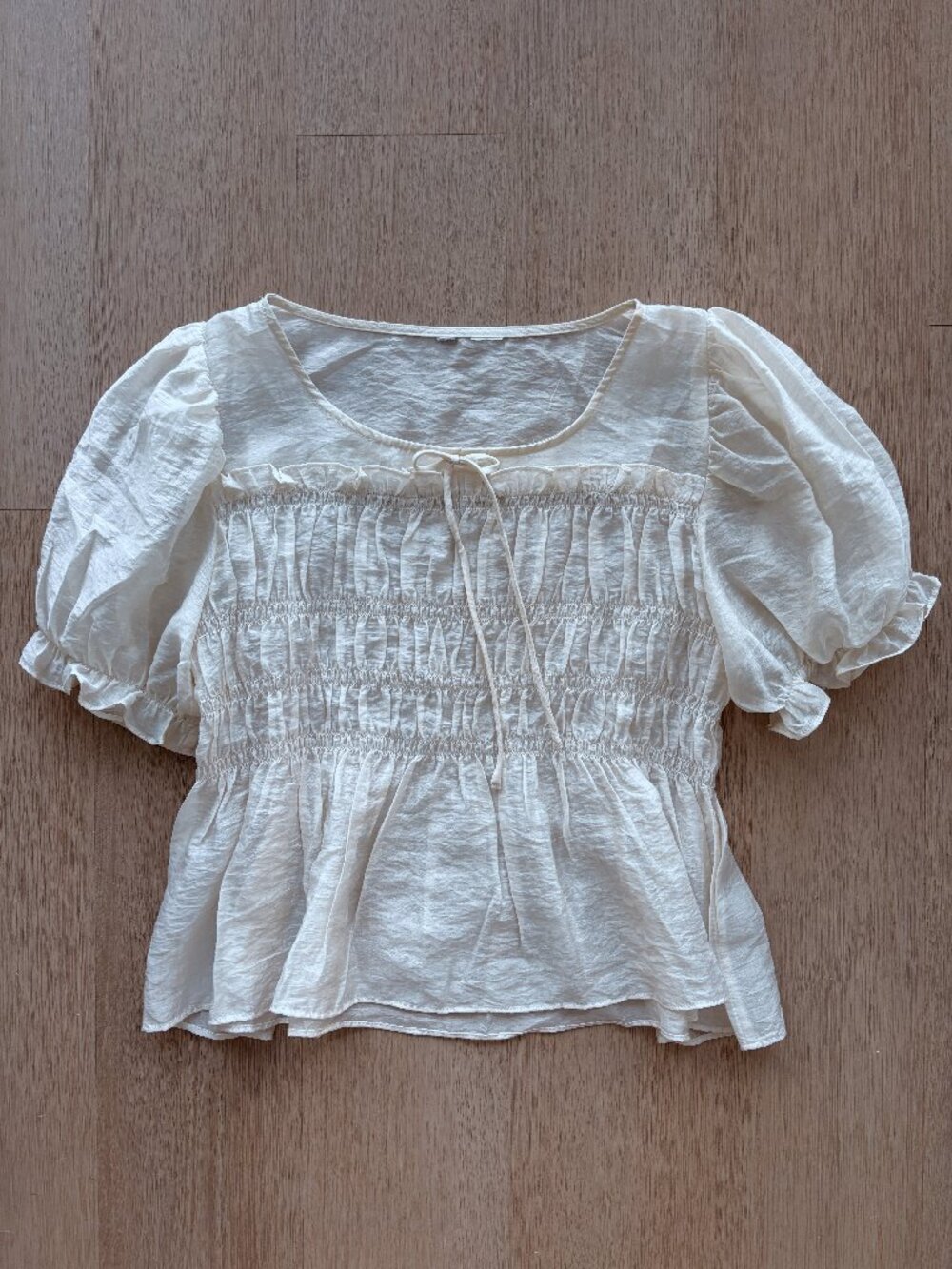 H&M Cream Puff Sleeve Smocked Peplum Top Small Cottagecore/Romantic.